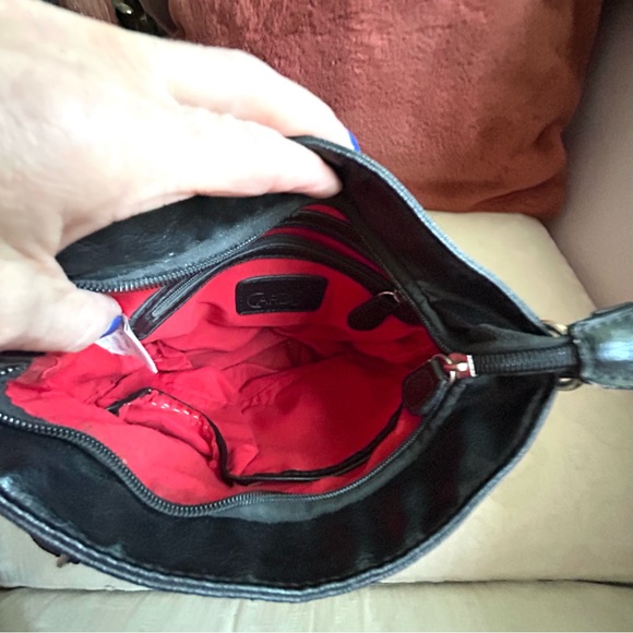 Carlos Snakeskin Faux Leather Crossbody Bag - Picture 4 of 8